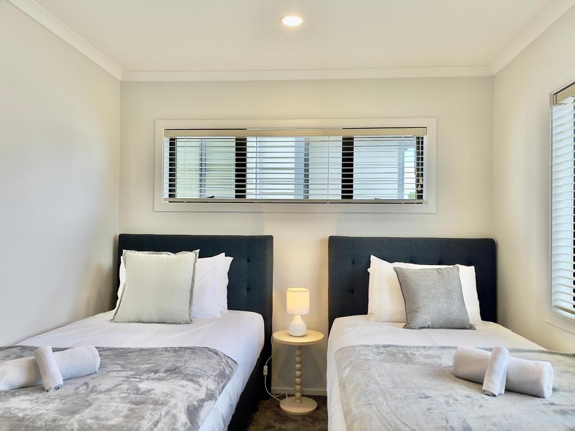 Sky Stars Brand-New Comfortable 3 & 4-Bedroom Houses Auckland Exterior foto